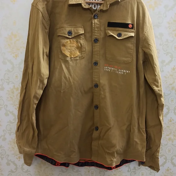 Superdry - Picture 3 of 11